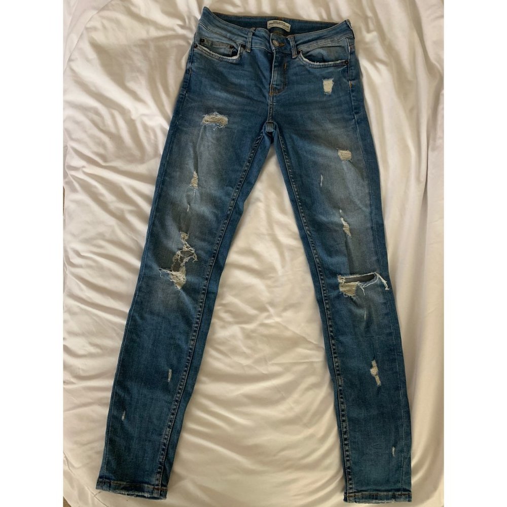 Zara Ripped Skinny Jeans